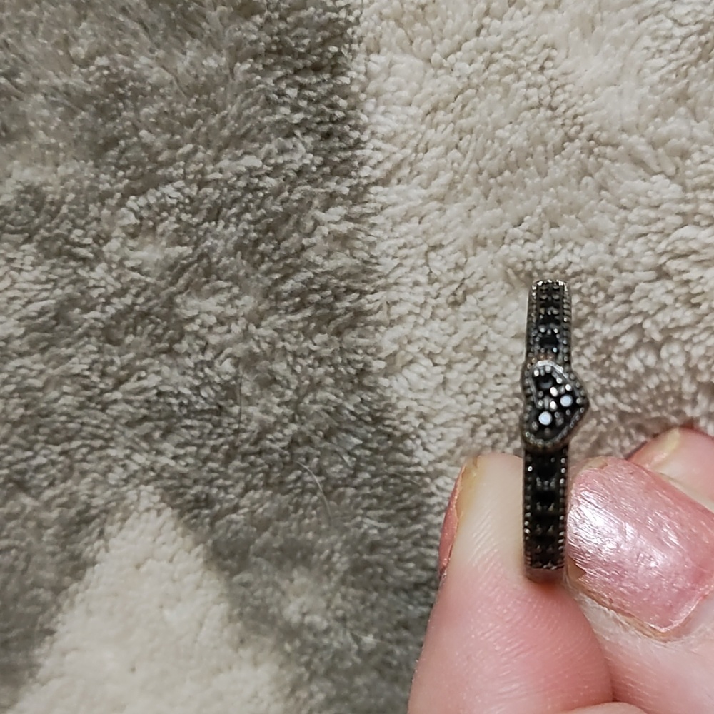 Vintage style ring